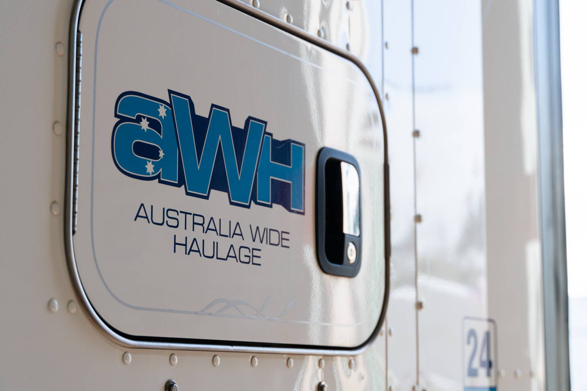 Australia Wide Haulage-07672 (1)